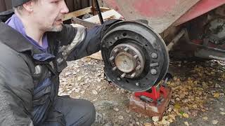 Massey ferguson 35 brakes Mf 35 jarruremppaa [upl. by Bambi419]