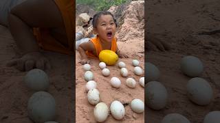 Survival Skills Single mum with watermelon and eggs cooking skills survival outdoors watermelon [upl. by Gustavo13]