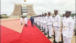 See what happened to President Ruto in Ghana as he arrives at the Jubilee House Accra [upl. by Ellerrehs]