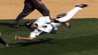 Iguchi makes an incredible throw while falling [upl. by Yelnikcm]