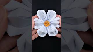 Easy DIY Paper Flower  Daisy shorts [upl. by Ikaz]