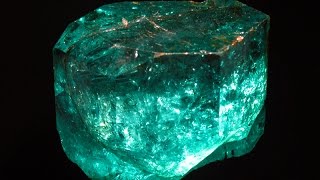 10 Interesting Facts About Emeralds [upl. by Anaet]