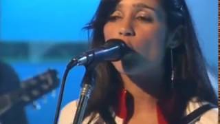 Julieta Venegas  Andar conmigo Estudio CM 2004 [upl. by Altaf]