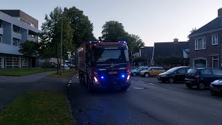 PrimeurBrandweer Emmen Gloednieuwe Volvo Schuimblusvoertuig 038661 Onderweg naar een woningbrand [upl. by Waugh]