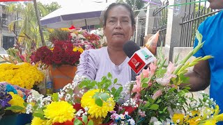 Vendedoras de flores afuera del cementerio general de Iquitos [upl. by Eelahc]