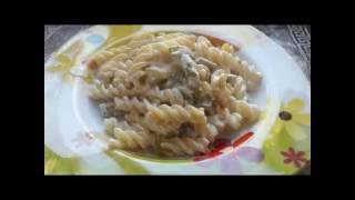 Pasta zucchine e PhiladelphiaItalian recipe [upl. by Hanafee]