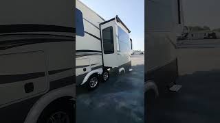 Great luxury preowned 👌 2020 Grand Design Solitude 375 rear den fifth wheel [upl. by Akiemahs213]