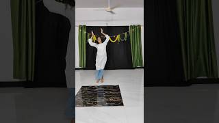 Chalka Chalka Re Kalse Ka Pani dance ddc dancecover viralvideo dancer [upl. by Ainez]