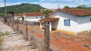 Vila de casa abandonada [upl. by Laen]