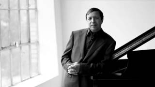 Mozart  Piano Concerto No 27 in Bflat major K 595 Murray Perahia [upl. by Danit]