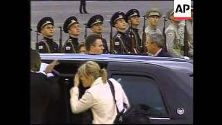 Bush arrives visits old town [upl. by Bridge]