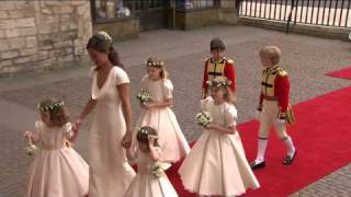 Bridesmaids and page boys arrive at Westminster Abbey [upl. by Aniweta]