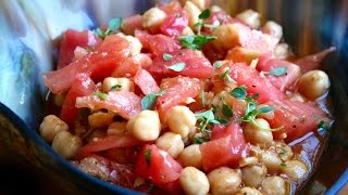 Potaje frío de tomate con garbanzos [upl. by Nylssej990]