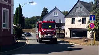 LKWBrand  Einsatzalarm für die Feuerwehr Selbitz auf die BAB9 [upl. by Jo-Ann121]