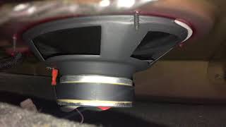 Kicker 44KSC6904 Rockford Fosgate P30012 [upl. by Felise]