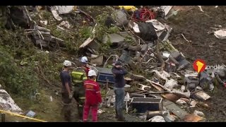 Colombia inician investigaciones por accidente aéreo del Chapecoense localizan las cajas negras [upl. by Angelle]