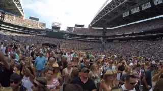 Kenny Chesney Seattle 2015  Sand Bar [upl. by Nnauol]