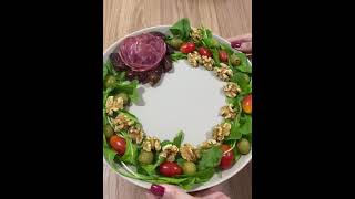 COMIDA FIT DE NATAL  Salada em formato de guirlanda Muito fácil de fazer shorts [upl. by Aklim]