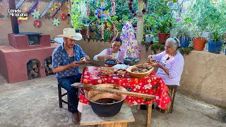 Carnitas Michoacanas Así las Hacemos en el Rancho [upl. by Tiemroth338]