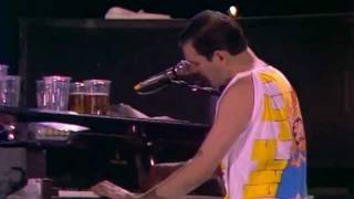 Bohemian Rhapsody Live at Wembley 11071986 [upl. by Whitby]