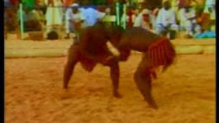 Lutte traditionnelle du Niger [upl. by Safoelc]