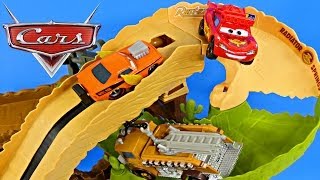 CARS Radiator Springs 500 12 OffRoad Rally Race Track Action Shifters Lightning Mcqueen Play Doh [upl. by Eirrem]