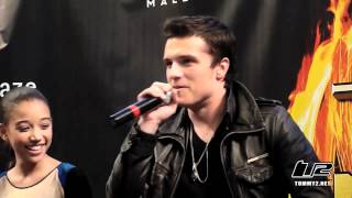 The Hunger Games Cast At Mall of America Answers 1st Question [upl. by Avera]