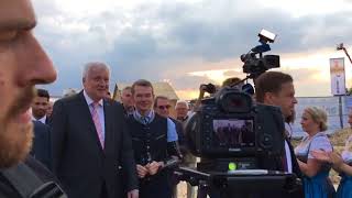 Seehofer besucht Laimeringer Burschenverein [upl. by Eelidnarb727]