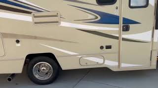 2020 Winnebago Minnie Winnie 22R 23 8quot Class C Motorhome [upl. by Ayouqat]