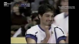 29111998 Finale Mondiali Maschili Volley Italia  Jugoslavia 30 [upl. by Newkirk765]