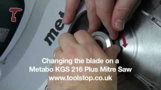 Metabo KGS 216 Plus sliding mitre saw  how to change the blade [upl. by Alicea517]