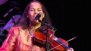 Carolina Chocolate Drops  Hit Em Up Style  2010 Americana Awards [upl. by Felisha]