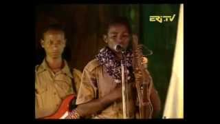 Raesi Weldit ራእሲ ወልዲት ሓፍሽ Tegadalay ተጋዳላይ Eritrea Senselet Band [upl. by Ellenaj]