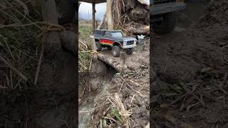 Trx4m 1979 bronco riding over new bridge traxxasbronco offroad rccar [upl. by Dedrick]