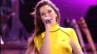 Shania Twain  That Dont Impress Me Much Live in Chicago  2003 [upl. by Stich427]