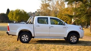 2005 Toyota Hilux 27 VVti  2549 For Sale [upl. by Abih]