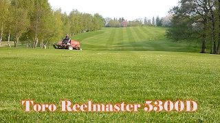 Toro Reelmaster 5300D [upl. by Htebiram]