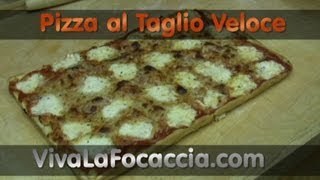 Ricetta Semplice della Pizza in Teglia al Taglio Fatta in Casa [upl. by Gerstein]