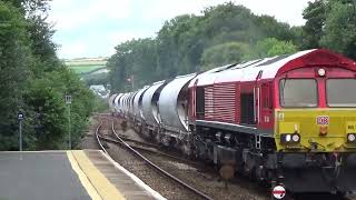 Liskeard Railway Station 66244 DB Cargo passes P2 on 6C10 on 11th July 2024 [upl. by Ola792]