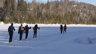 Connecté Laurentides  Routes blanches skiez de village en village comme à lépoque [upl. by Hilten]