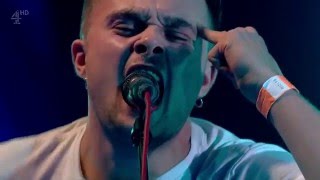 Slaves  The Hunter  Live on TFI Friday HD 720p [upl. by Nivonod626]