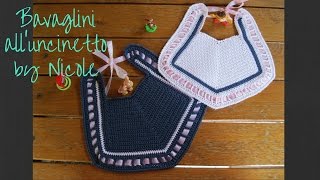 Bavaglino alluncinetto  Crochet baby bib [upl. by Dituri]