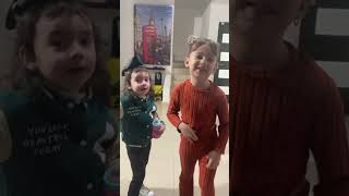 viral humor comedia hijas [upl. by Akyeluz511]