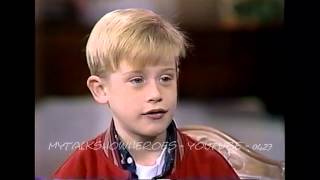 Home Alone 1990 Run Run Rudolph [upl. by Suoivatnod946]