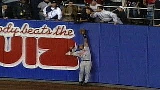 Jeffrey Maier catches Derek Jeters home run in Game 1 of the 1996 ALCS [upl. by Marylin]