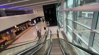 Manchester Airport  Skylink Walkway  Station to T1 and 3 [upl. by Ayikan]