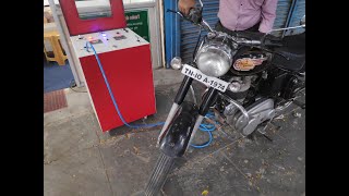 Engine decarbonisation  carbon cleaning for Royal Enfield Bullet 79 model in Ashok Nagar Chennai [upl. by Diego]