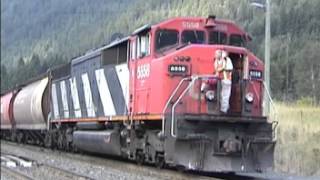 CN 5558 Crew Change at North Bend [upl. by Eicaj405]