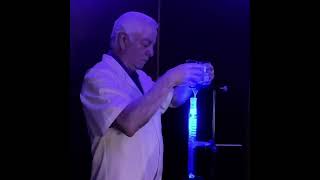 Glowing Illusion acellus sciencelive sciencemagicexperiments bioluminescence [upl. by Eerhs]