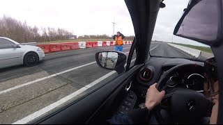 Clio 4 RS1 16 200 vs Mégane 2 RS 20 225  Départ Arrêté [upl. by Richela]